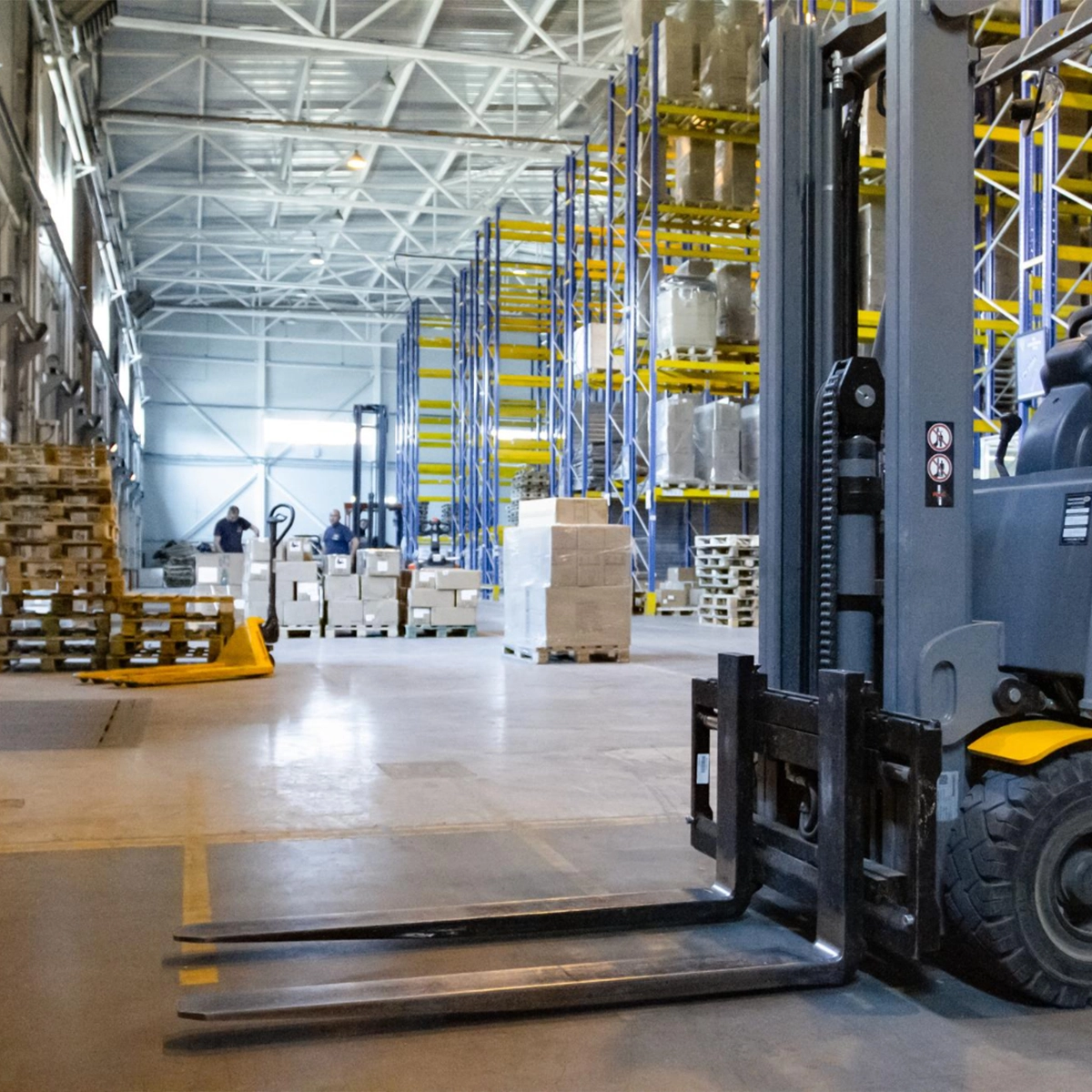 Logistika a skladování AMIPOL